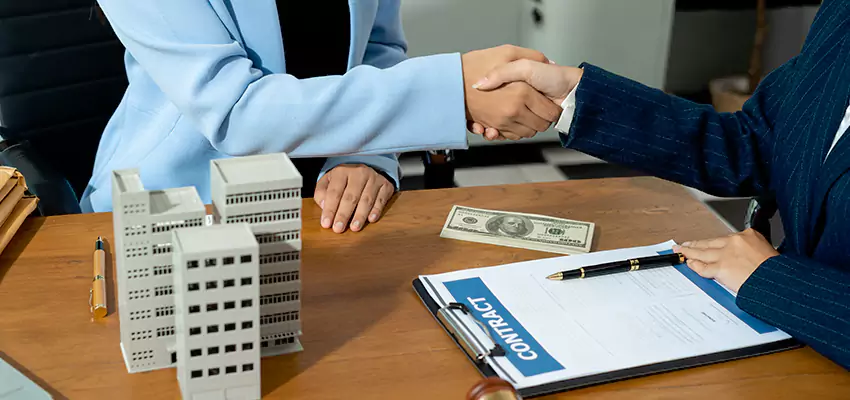 How We Determine Your Sell Bank Owned Properties Offer in Islip, New York?