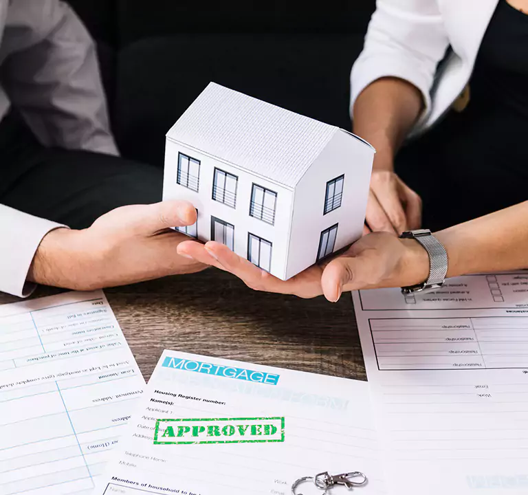 Trusted Company to Sell House Privately in Islip, NY